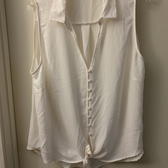 Forever 21 Cream Blouse - Picture 2 of 3